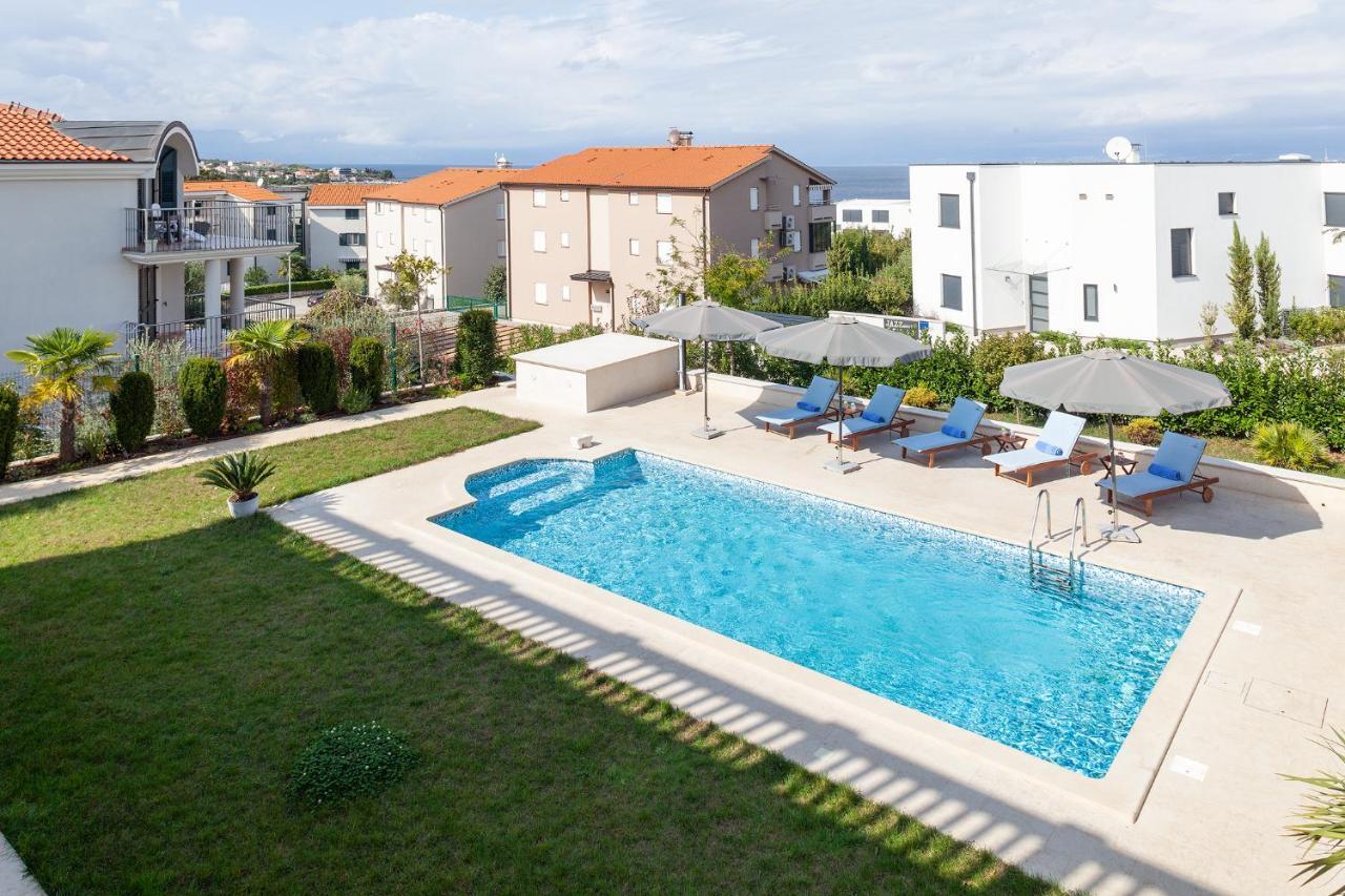 Deluxe Apartment Vila Carissa Malinska Dış mekan fotoğraf